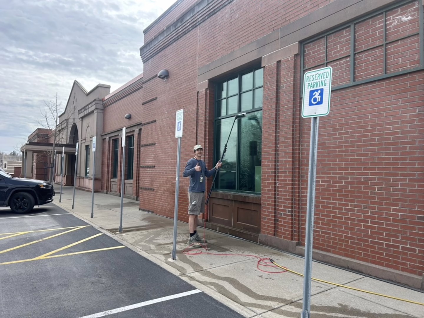 Emerald City Window Cleaning Commercial Window Cleaning Baldwinsville NY