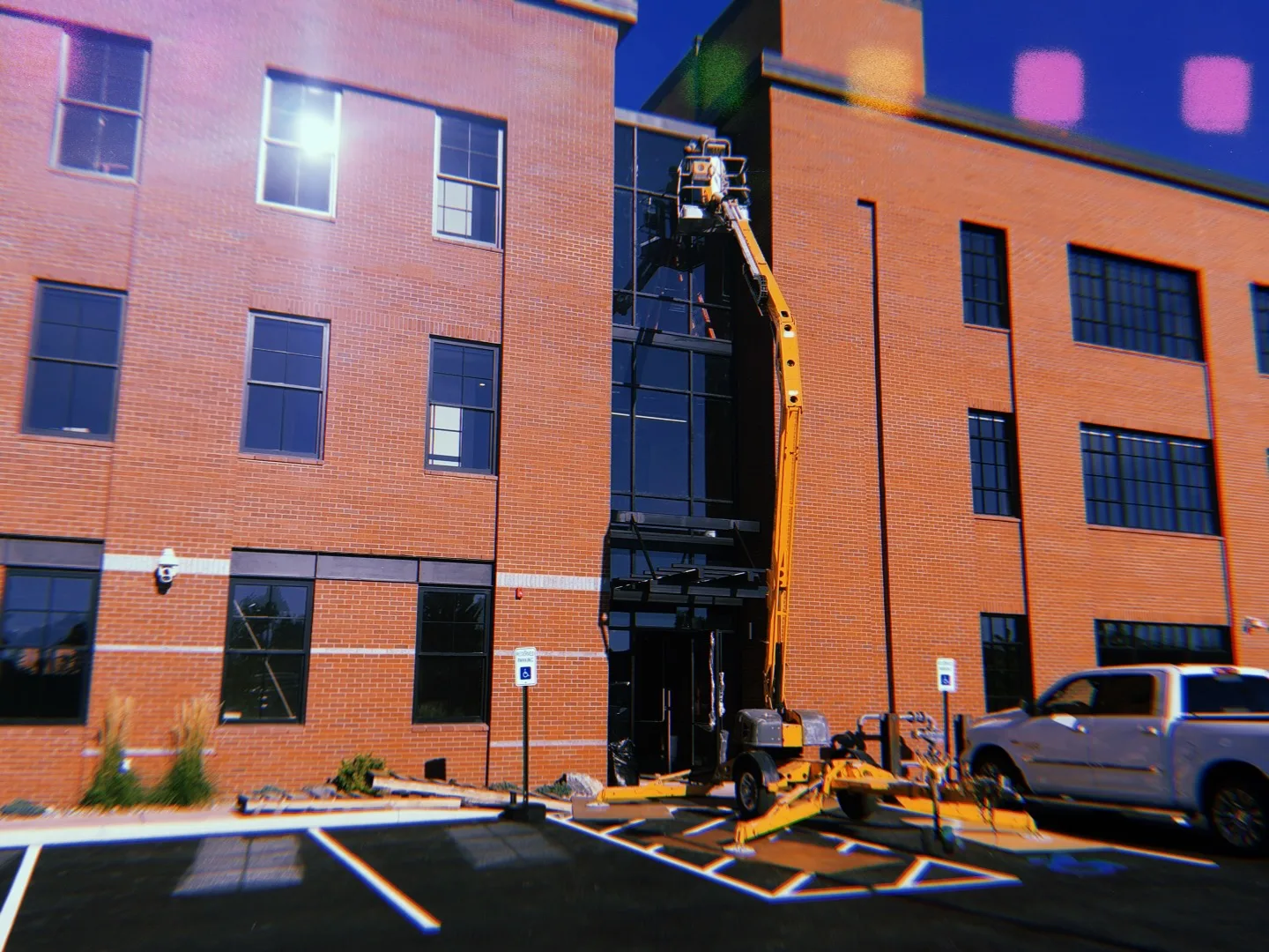 Emerald City Window Cleaning Commercial Window Cleaning Syracuse NY