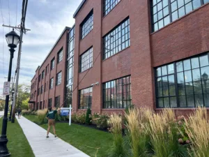 Emerald City Window Cleaning Commercial Window Cleaning Syracuse NY