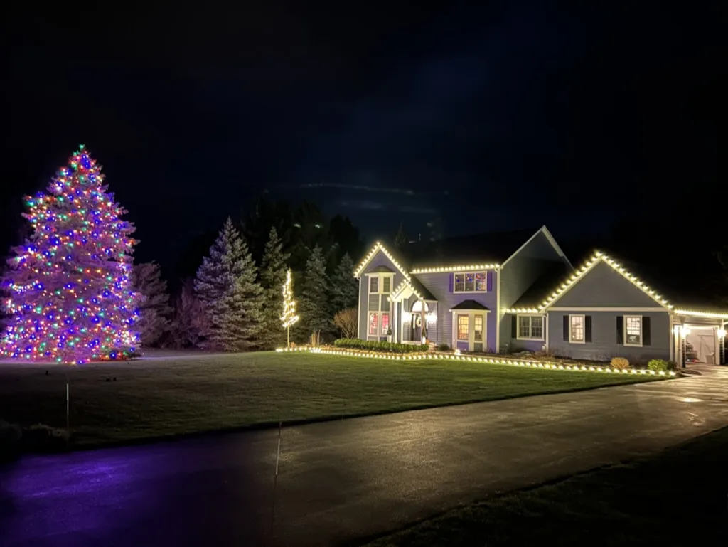 Recent Projects Holiday Lights Jamesville NY Emerald City Window Cleaning